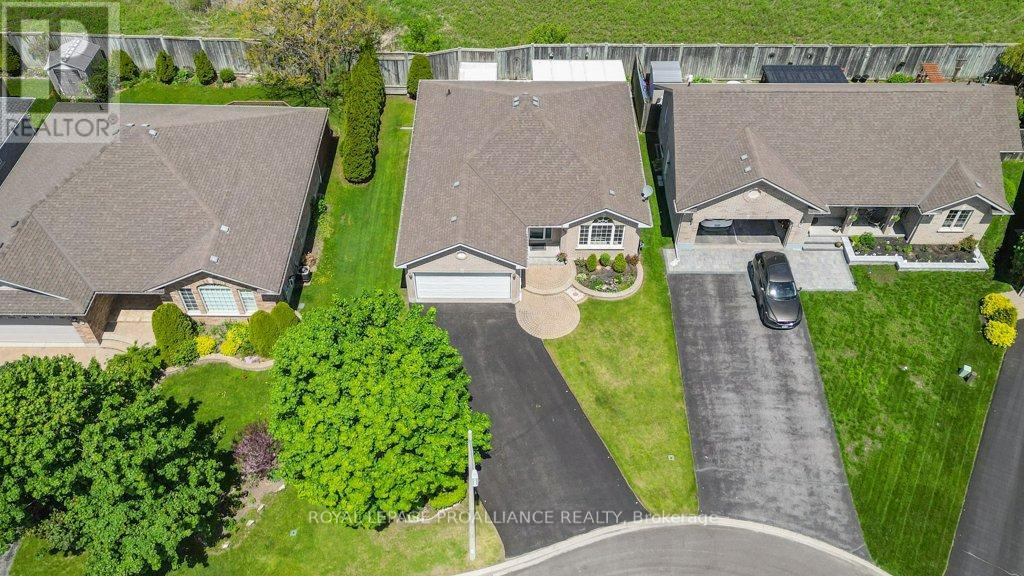 60 Hemlock Crescent, Belleville, Ontario  K8N 5Y2 - Photo 33 - X12163929