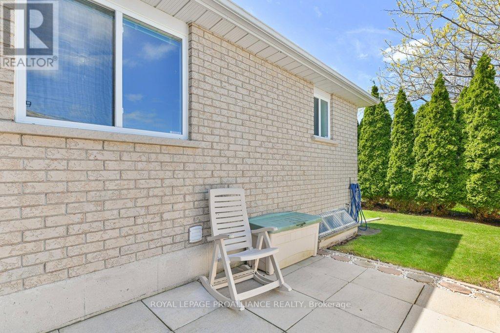 60 Hemlock Crescent, Belleville, Ontario  K8N 5Y2 - Photo 31 - X12163929