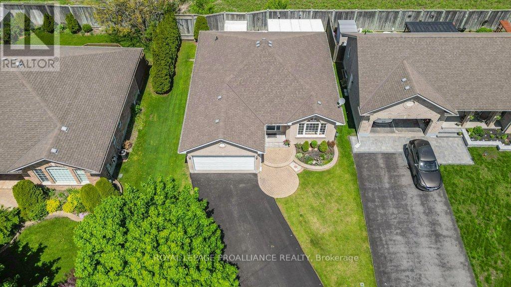 60 Hemlock Crescent, Belleville, Ontario  K8N 5Y2 - Photo 34 - X12163929