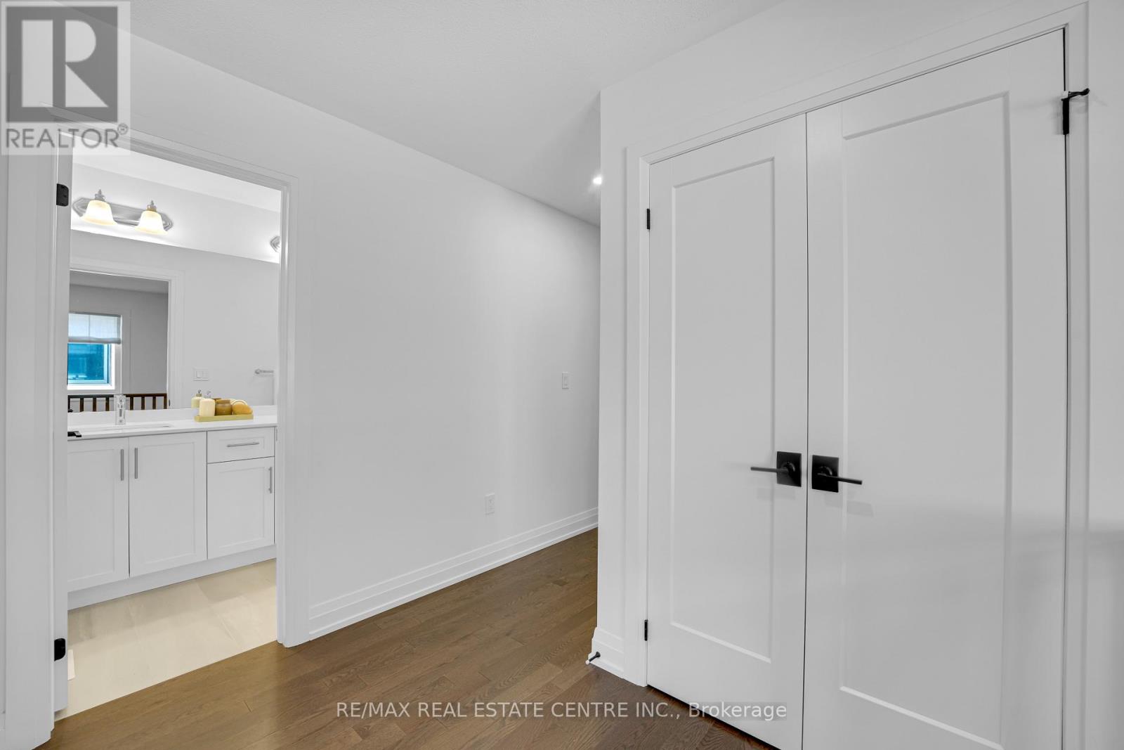 18 Quinton Ridge, Brampton (Bram West), Ontario  L6Y 6J4 - Photo 33 - W12164512