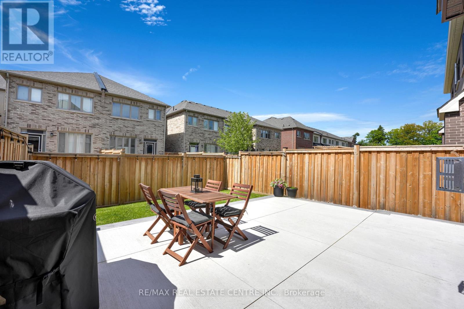 18 Quinton Ridge, Brampton (Bram West), Ontario  L6Y 6J4 - Photo 37 - W12164512
