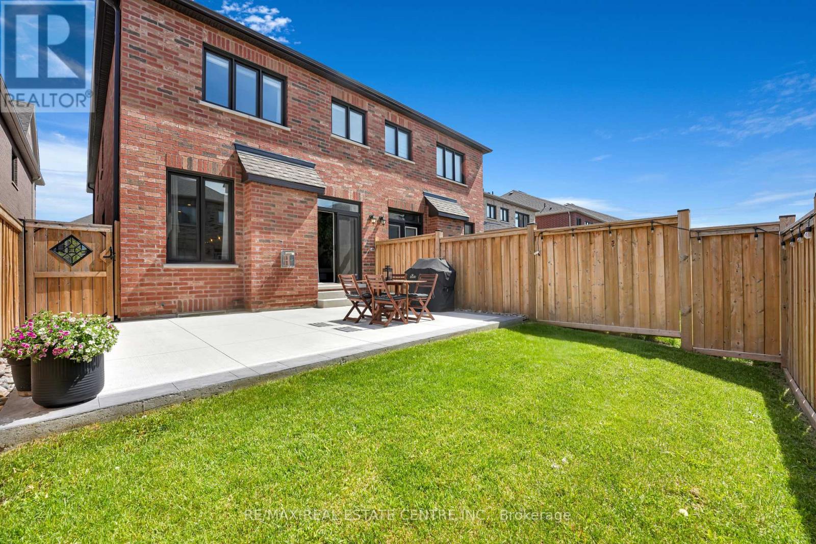 18 Quinton Ridge, Brampton, Ontario  L6Y 6J4 - Photo 39 - W12164512