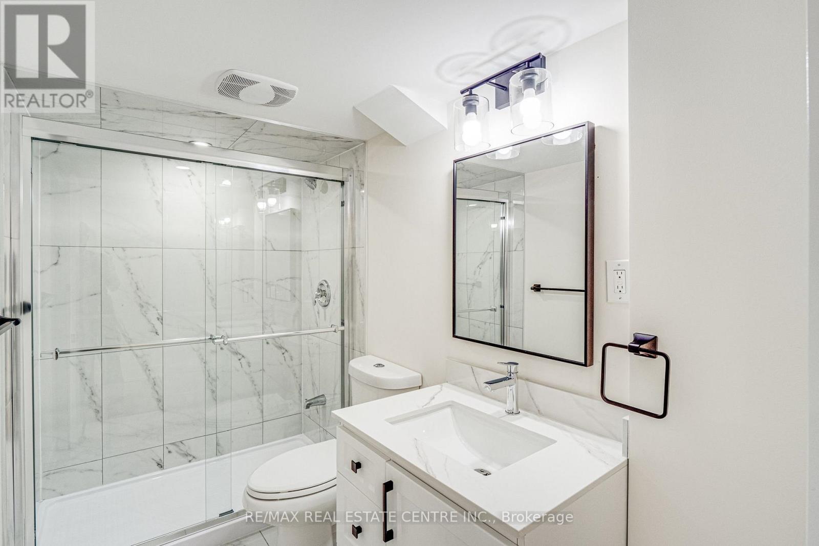 18 Quinton Ridge, Brampton (Bram West), Ontario  L6Y 6J4 - Photo 45 - W12164512