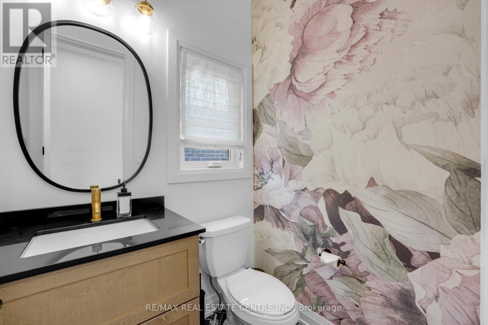 18 Quinton Ridge, Brampton (Bram West), Ontario  L6Y 6J4 - Photo 6 - W12164512