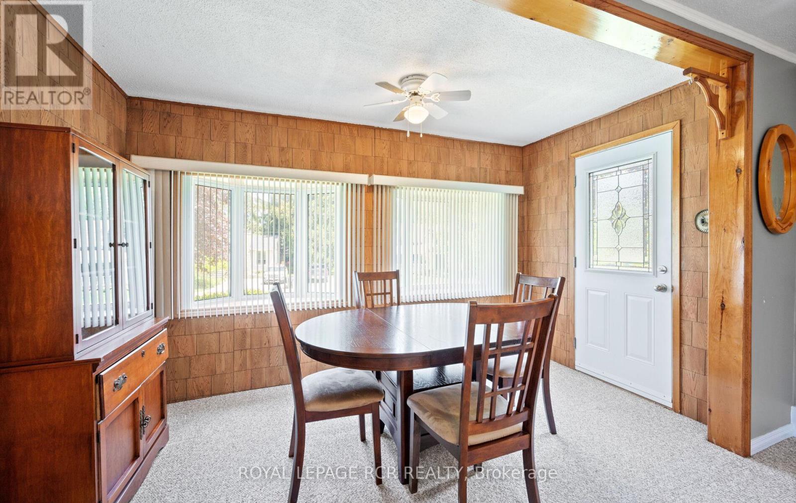 18 Charles Street, Caledon, Ontario  L7K 0E2 - Photo 8 - W12164519