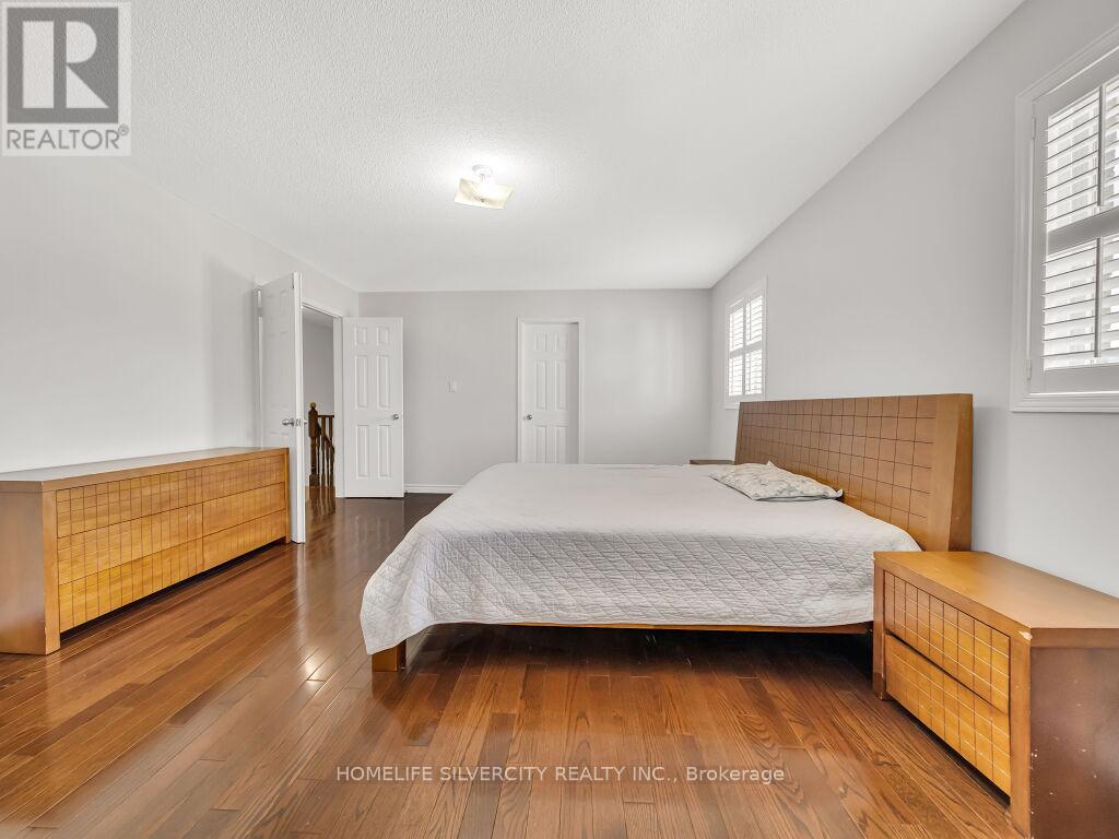 98 Masters Green Crescent, Brampton, Ontario  L7A 3K5 - Photo 20 - W12164522