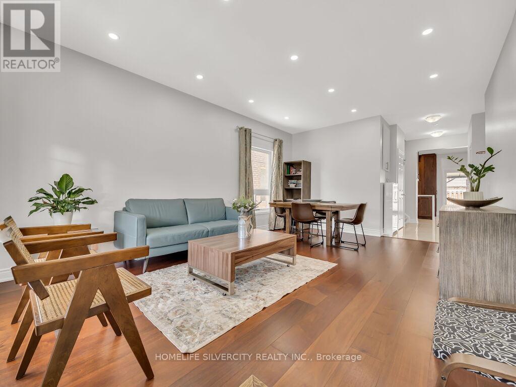 98 Masters Green Crescent, Brampton, Ontario  L7A 3K5 - Photo 6 - W12164522