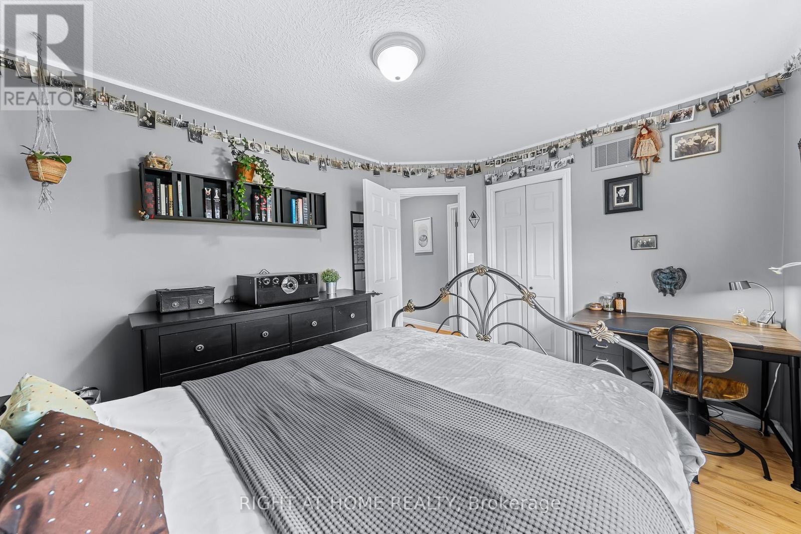 4 Avatar Place, Hamilton, Ontario  L0R 1W0 - Photo 24 - X12164499