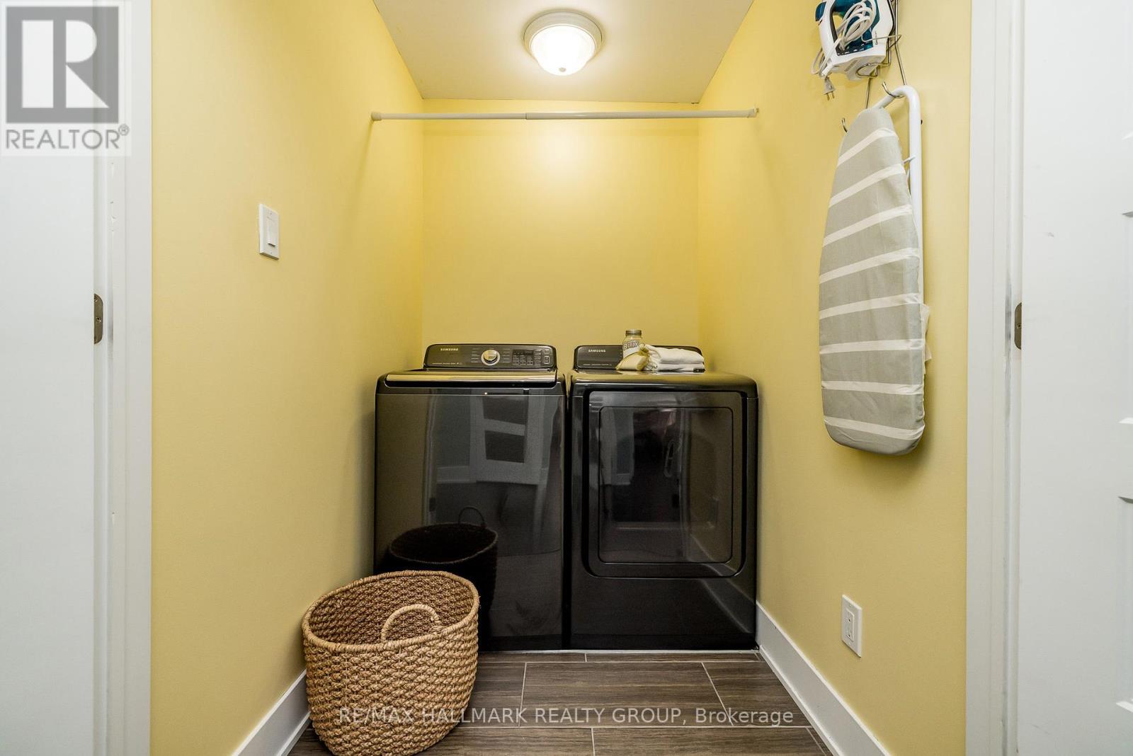 87 Cobblestone Drive, Russell, Ontario  K4R 0B2 - Photo 36 - X12164249