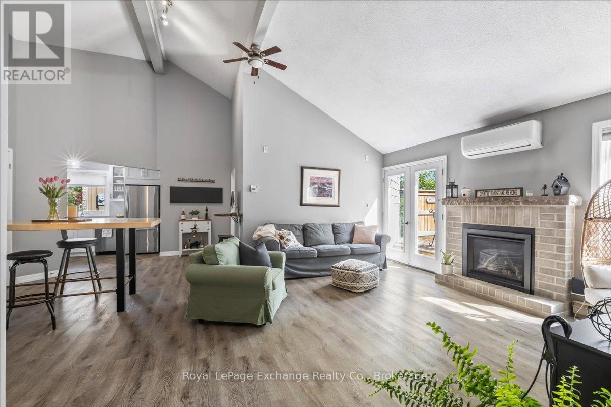 357 Tyendinaga Drive, Saugeen Shores, Ontario  N0H 2L0 - Photo 8 - X12164548