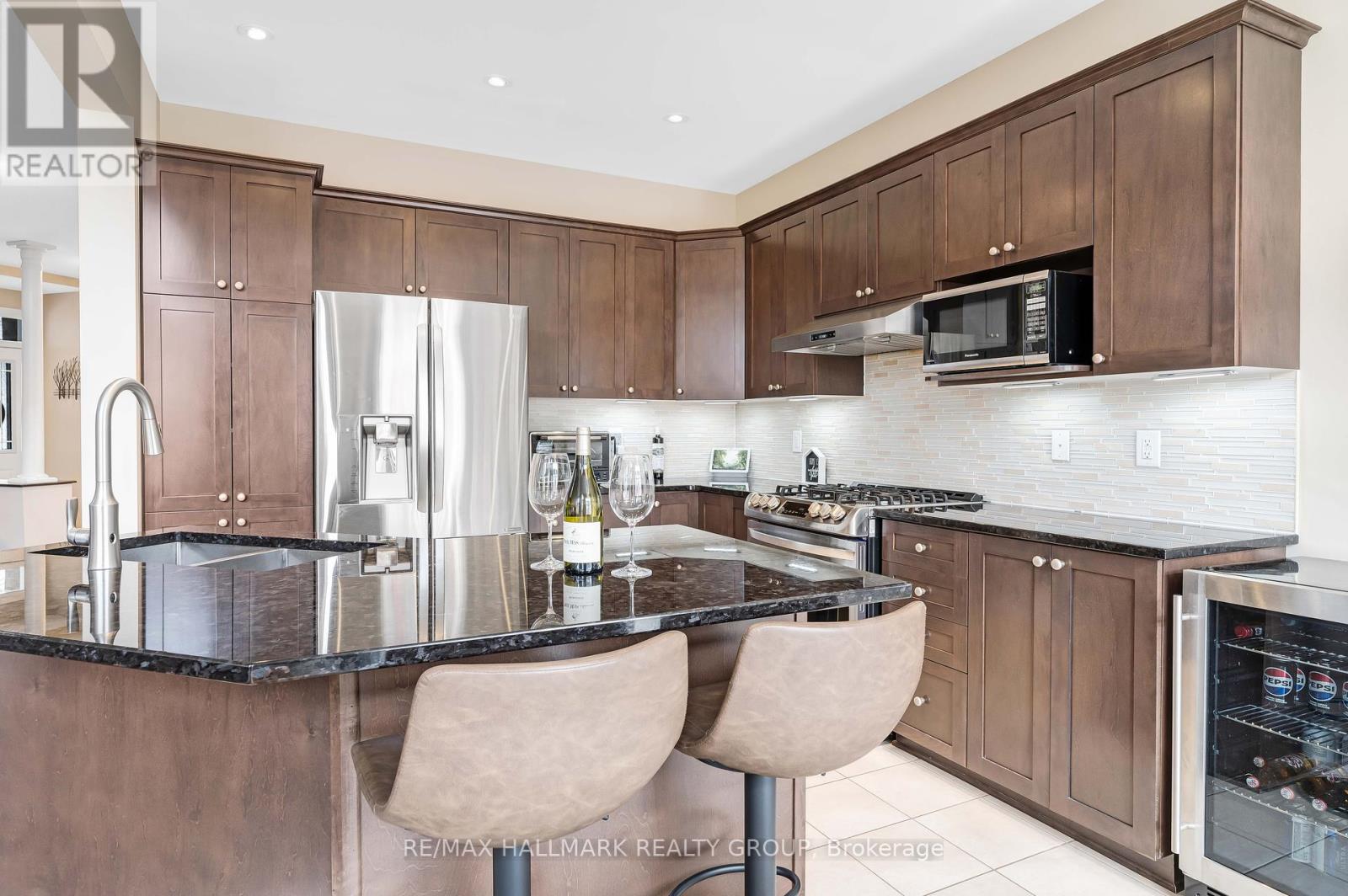 65 Ginseng Terrace, Ottawa, Ontario  K2V 0B5 - Photo 14 - X12164547