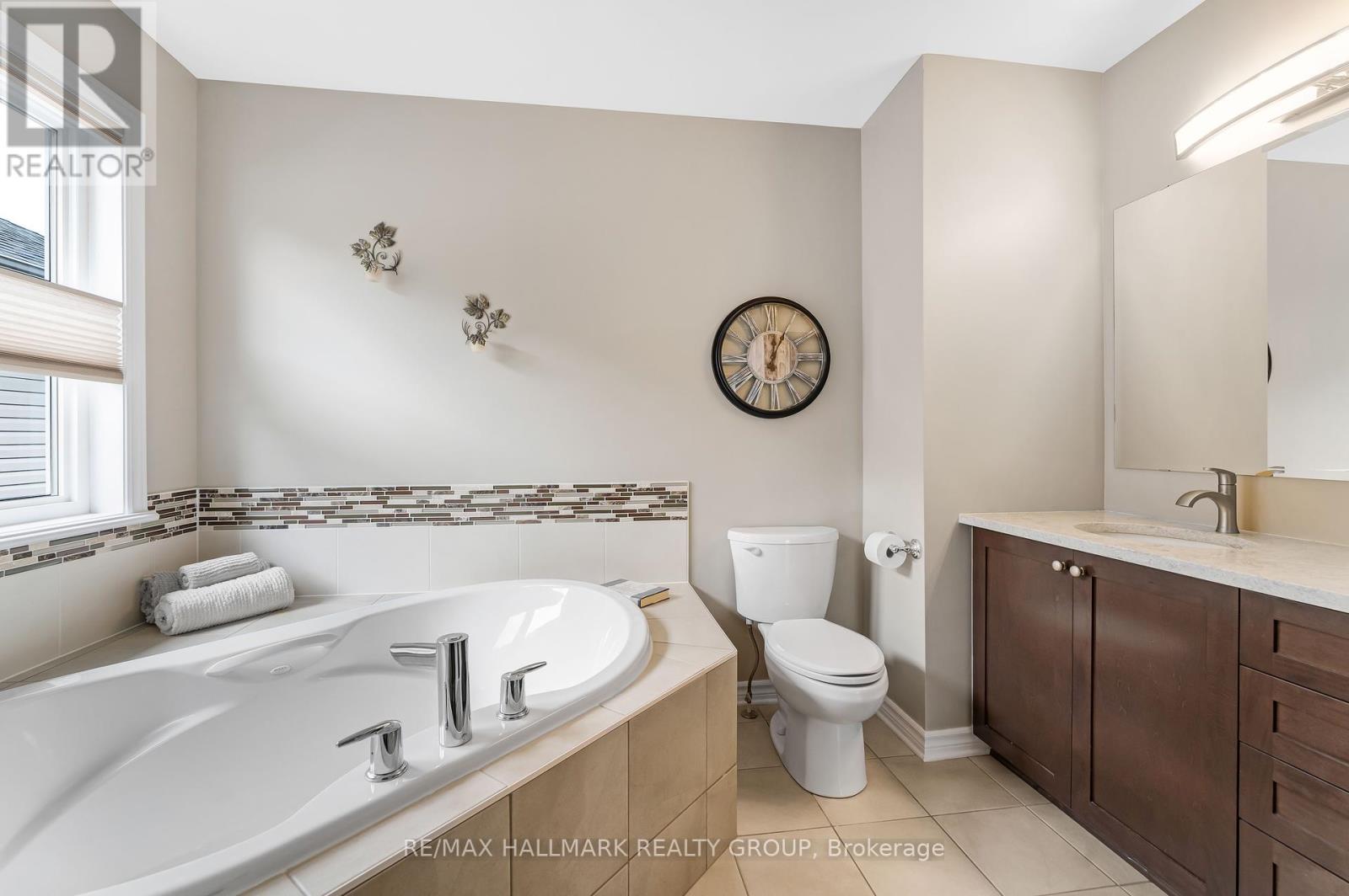 65 Ginseng Terrace, Ottawa, Ontario  K2V 0B5 - Photo 24 - X12164547