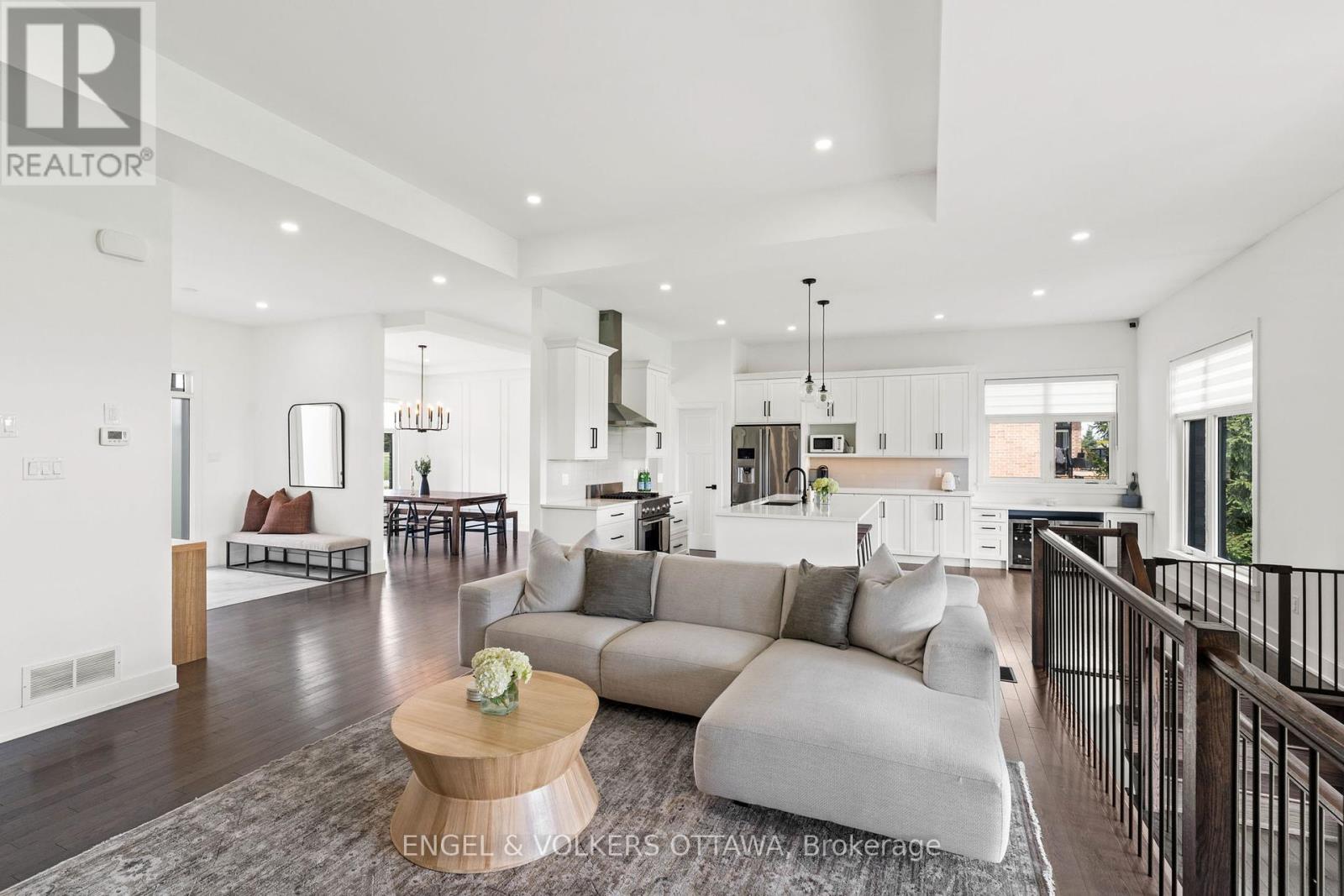 312 Shoreway Drive. Drive, Ottawa, Ontario  K4P 0G2 - Photo 5 - X12164550