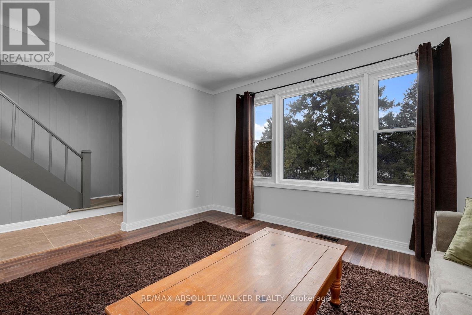 3573 Navan Road, Ottawa, Ontario  K4B 1H9 - Photo 5 - X12164557
