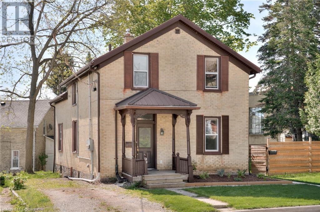 9 CROSS Street, elmira, Ontario