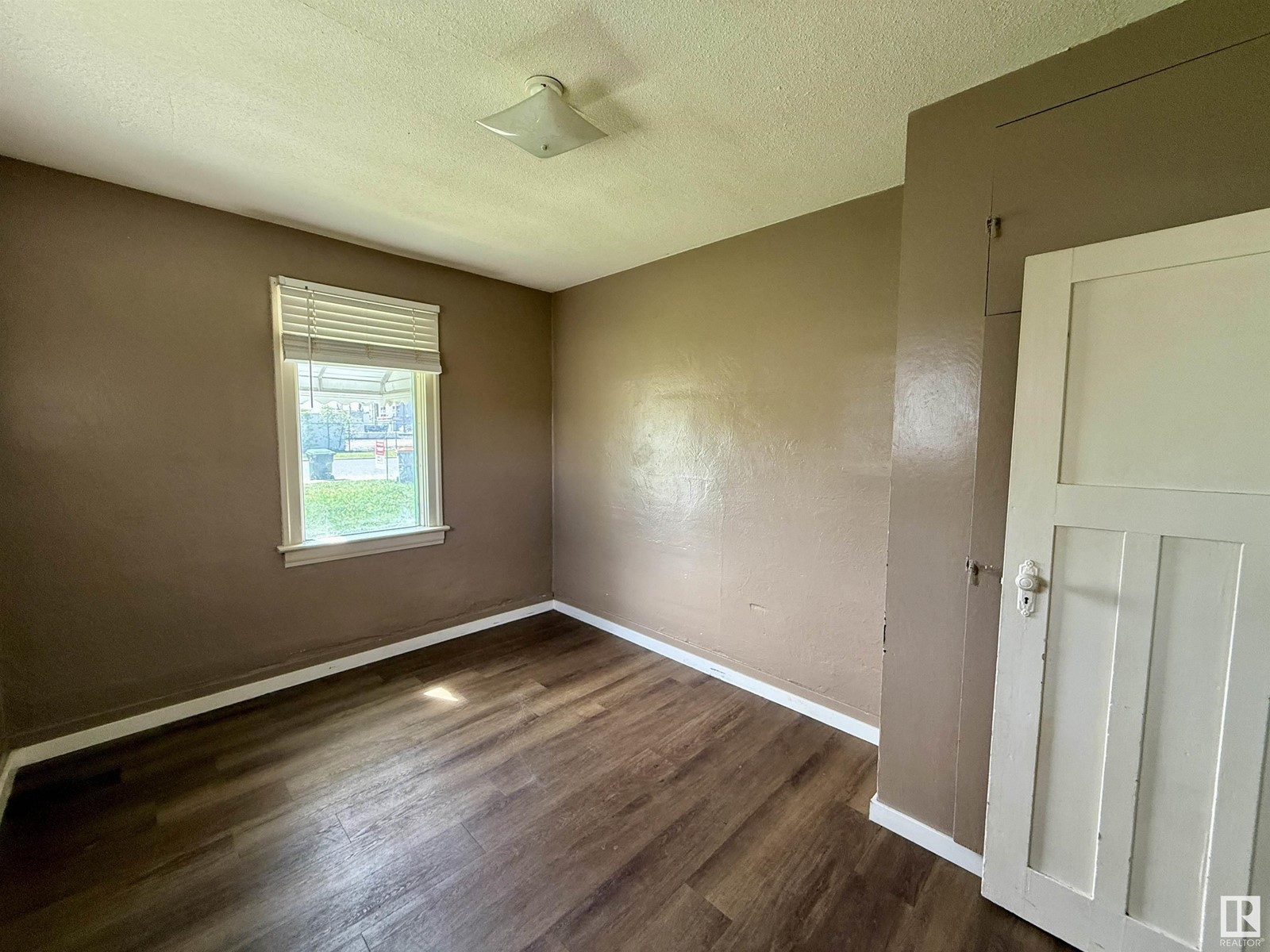 4917 47 Av, Stony Plain, Alberta  T7Z 1L7 - Photo 8 - E4422895