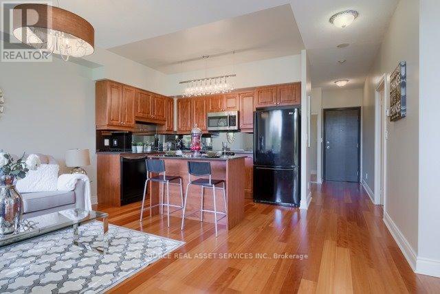 306 - 1105 Leslie Street, Toronto, Ontario  M3C 4G9 - Photo 4 - C12164562