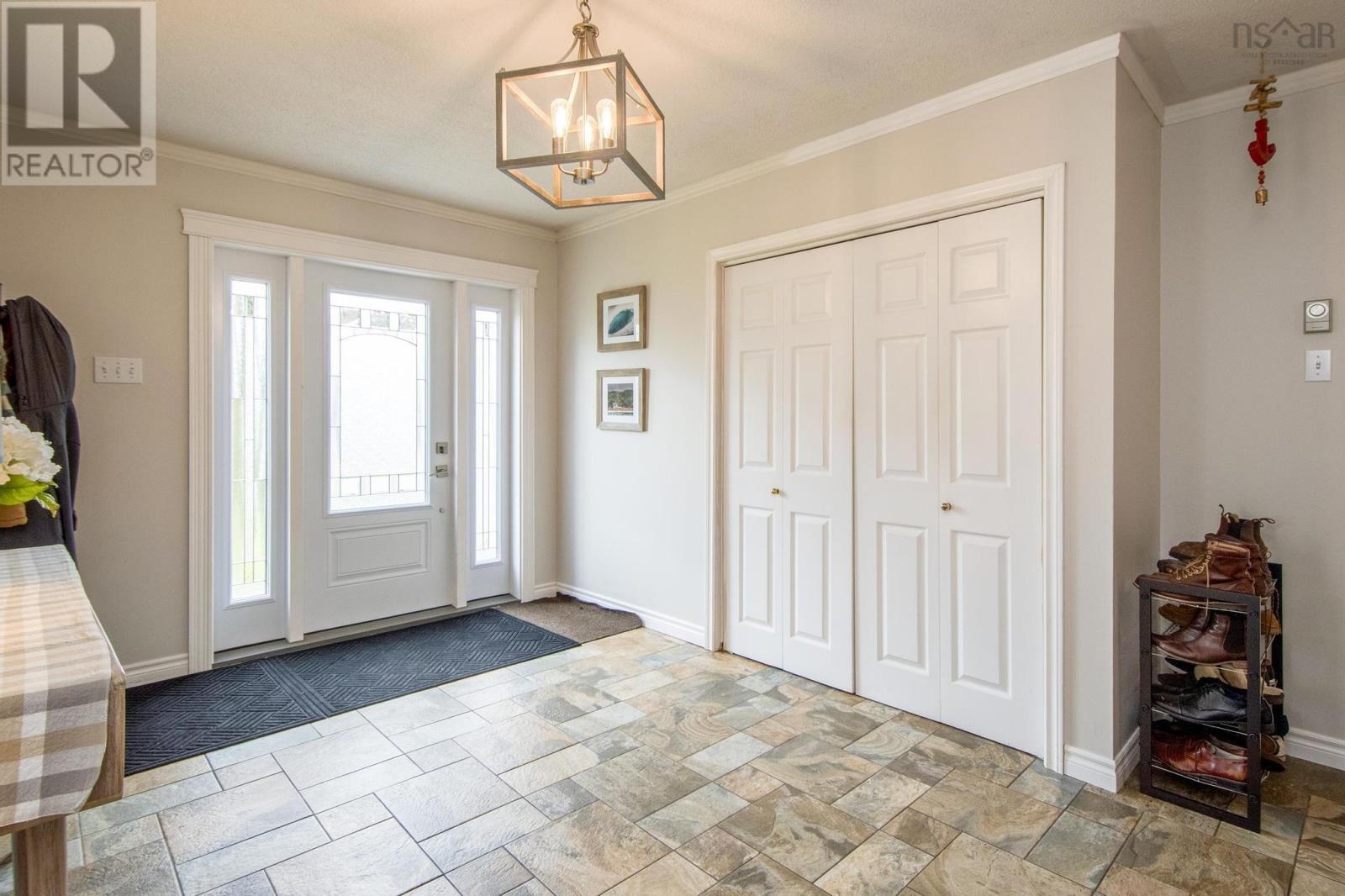 Property at 76 Sweeny Lane image 4