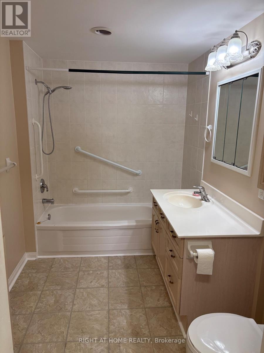 201 - 90 Dean Avenue, Barrie, Ontario  L4N 0M3 - Photo 33 - S12163920