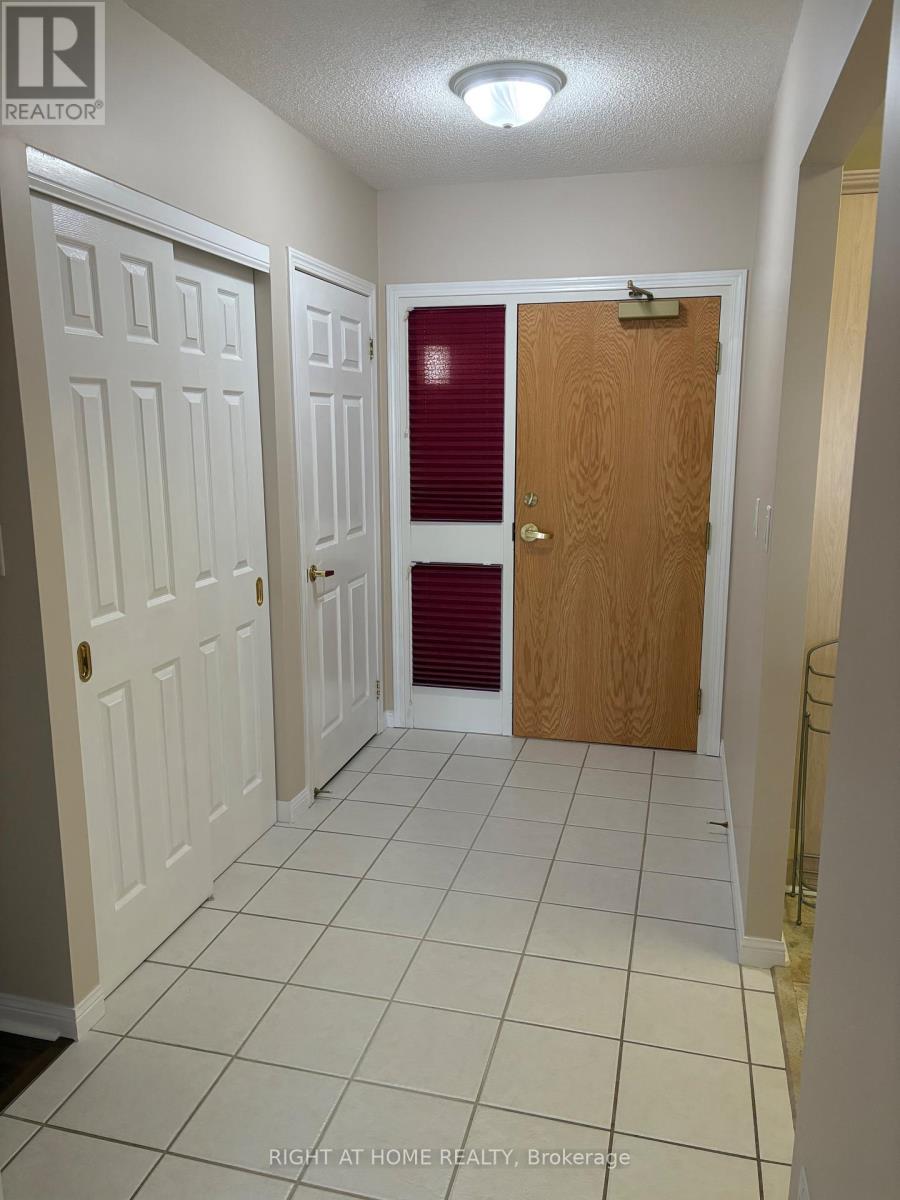 201 - 90 Dean Avenue, Barrie, Ontario  L4N 0M3 - Photo 26 - S12163920