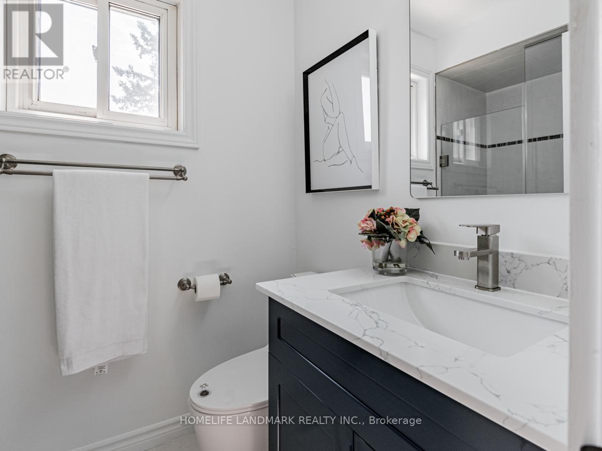 9 Eastman Crescent, Newmarket, Ontario  L3Y 5T9 - Photo 31 - N12164571