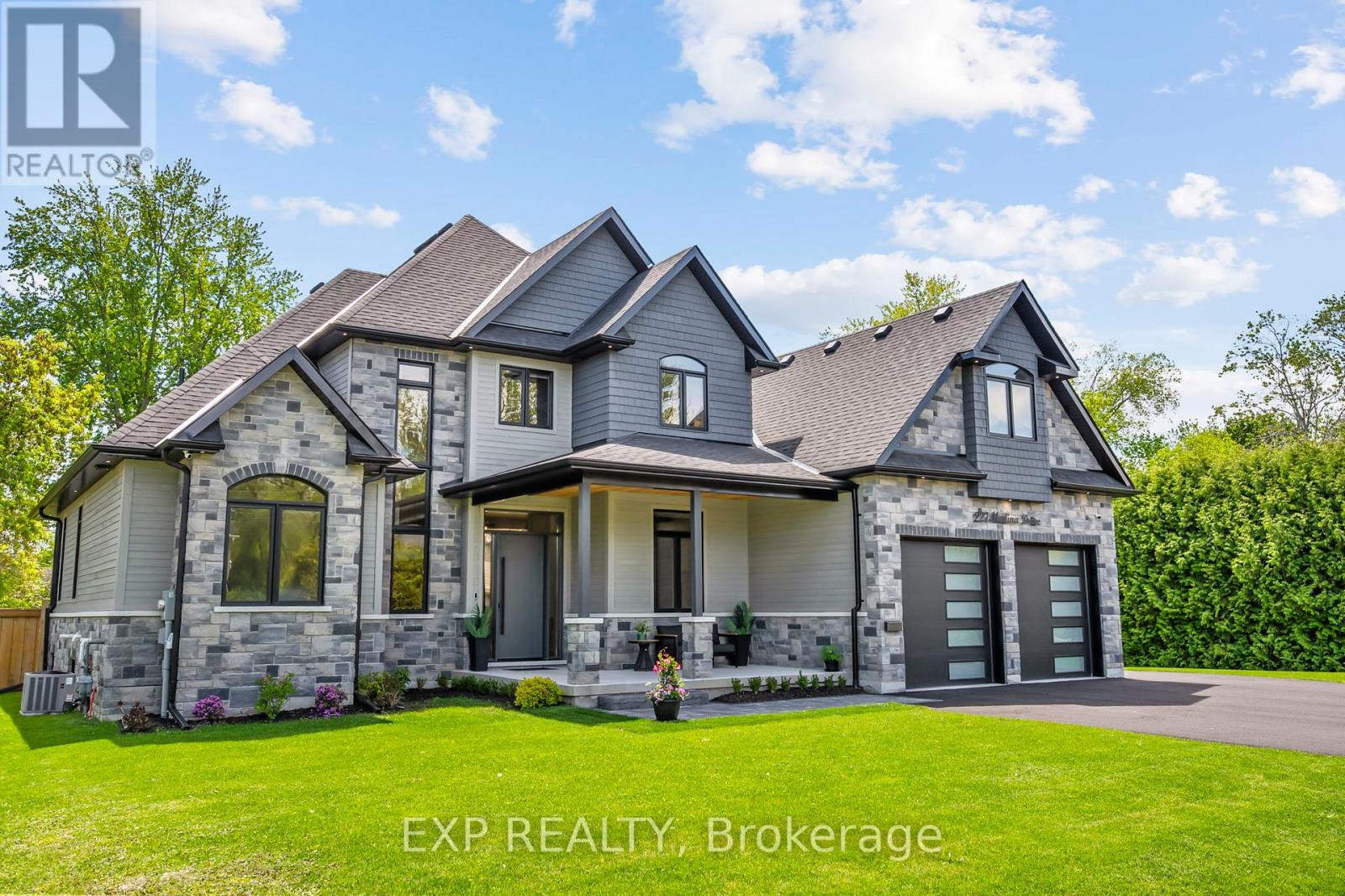 227 Medina Drive, Georgina, Ontario  L4P 1G9 - Photo 4 - N12164576