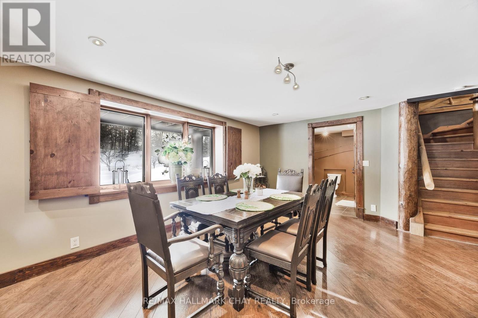 118 Highland Drive, Oro-Medonte, Ontario  L0L 2L0 - Photo 5 - S12164539