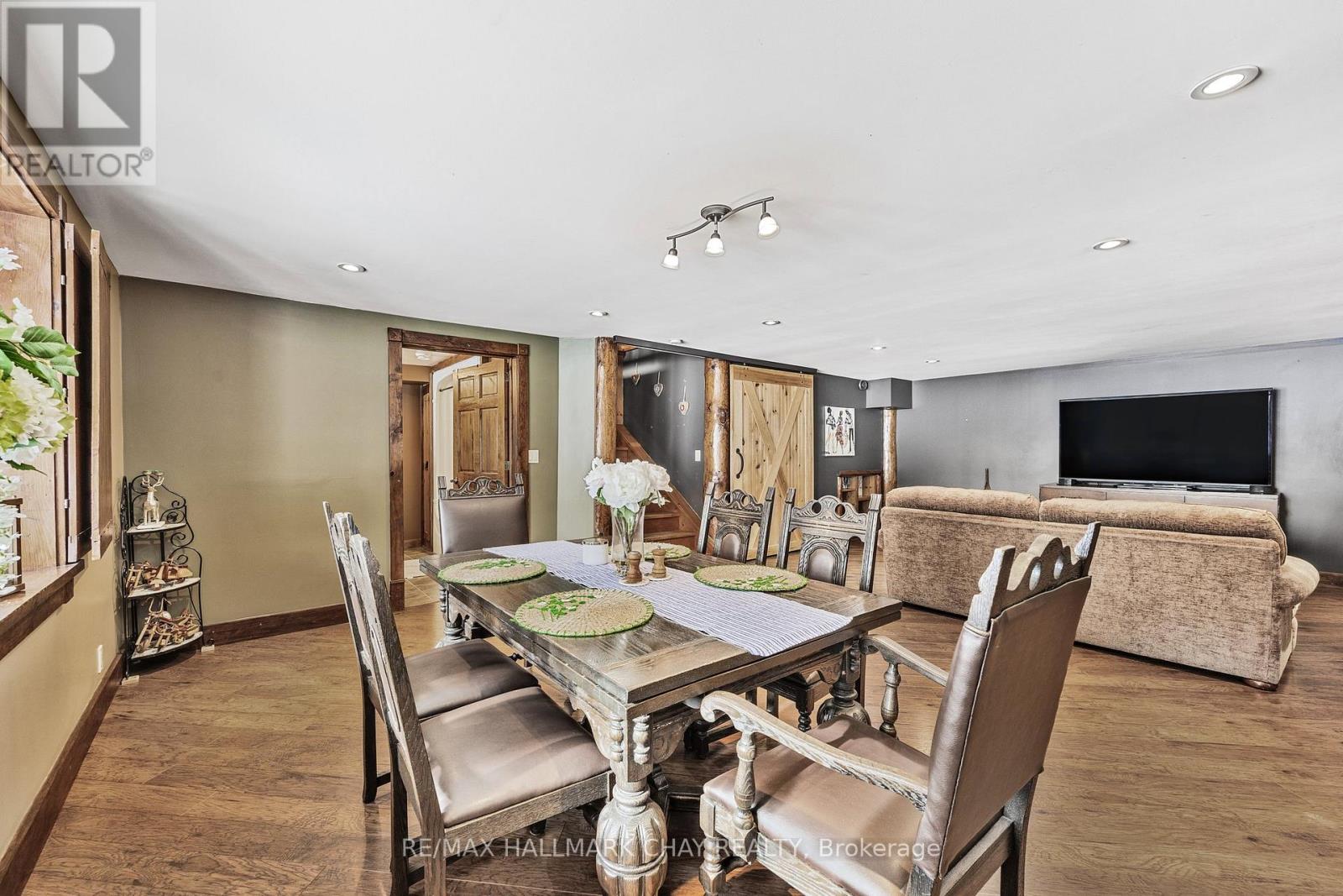 118 Highland Drive, Oro-Medonte, Ontario  L0L 2L0 - Photo 9 - S12164539