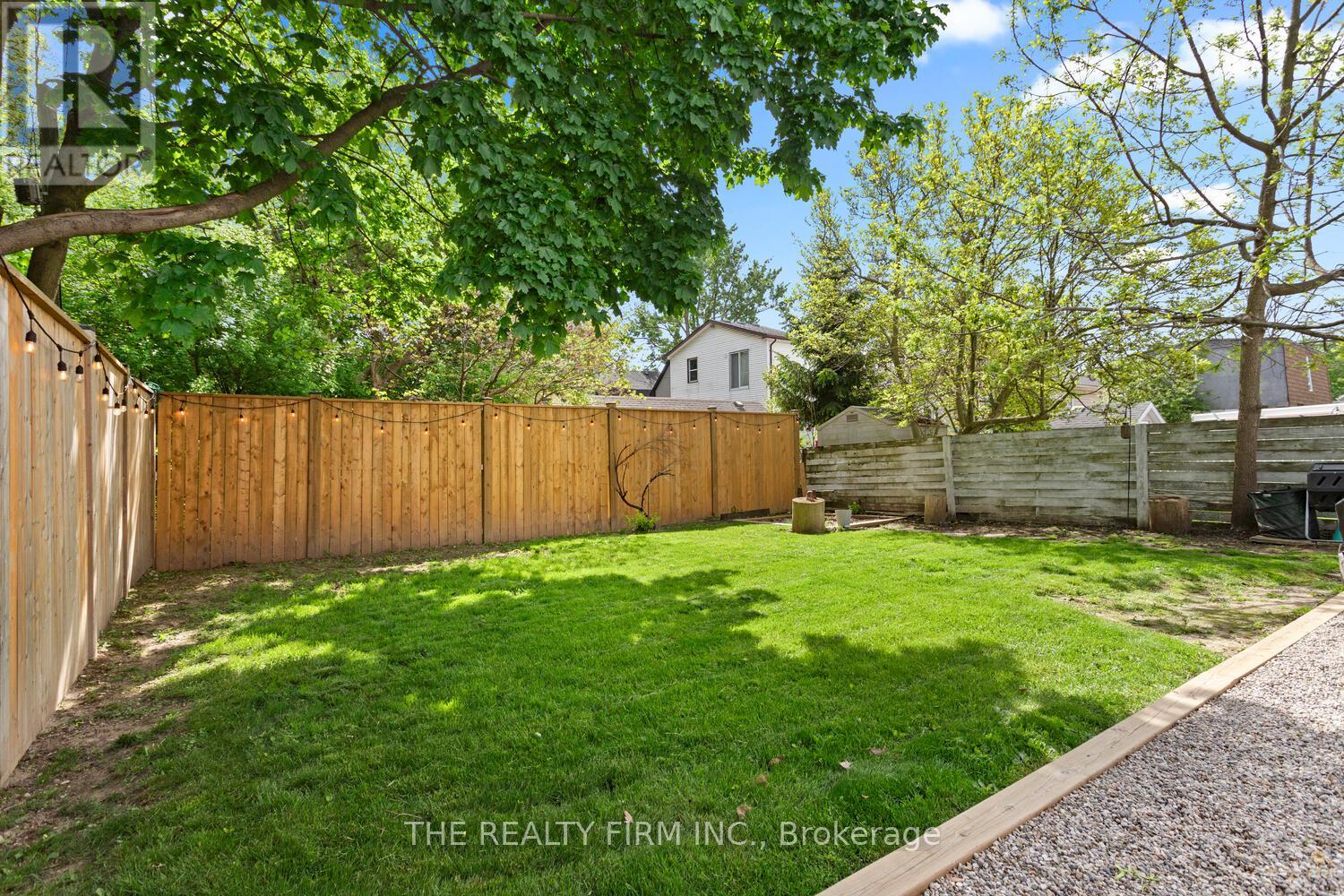 112 Edward Street, London South, Ontario  N6C 3H7 - Photo 41 - X12164606