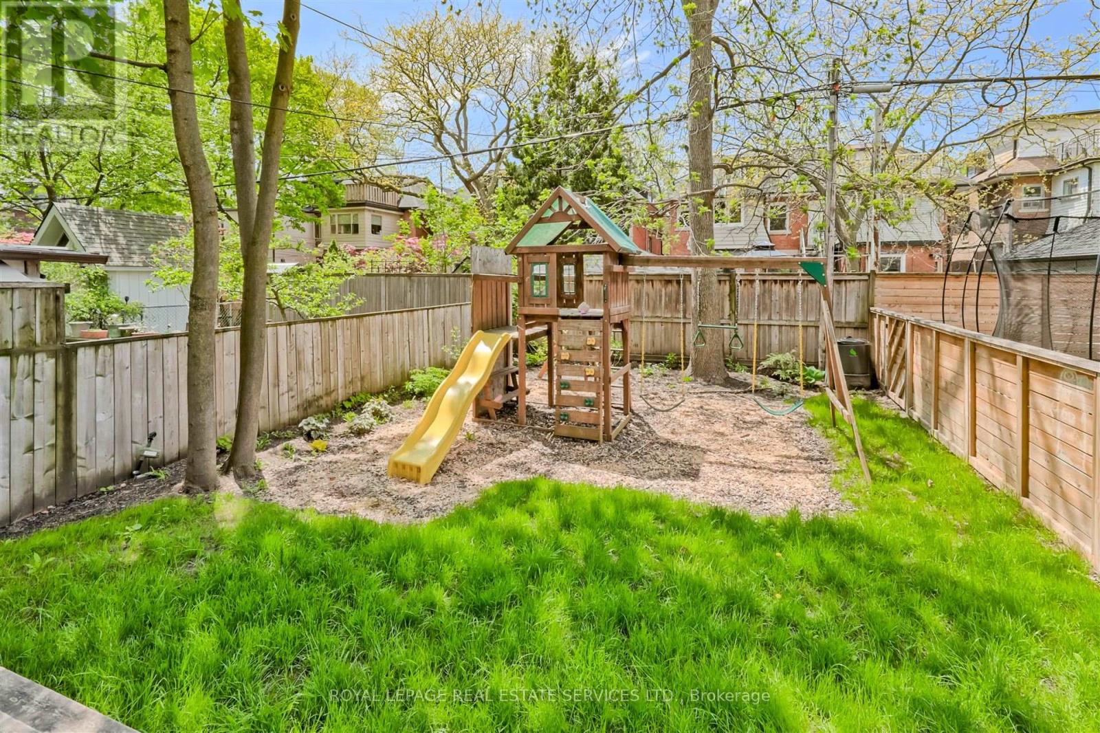 90 Oakwood Avenue, Toronto, Ontario  M6H 2V8 - Photo 44 - W12158040