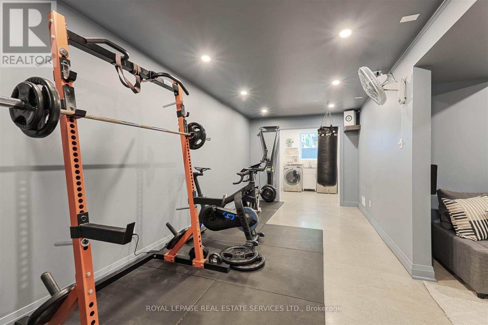 90 Oakwood Avenue, Toronto, Ontario  M6H 2V8 - Photo 38 - W12158040