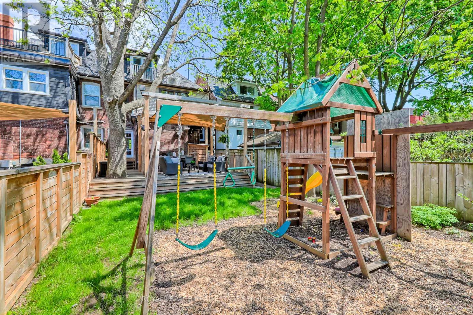 90 Oakwood Avenue, Toronto, Ontario  M6H 2V8 - Photo 42 - W12158040