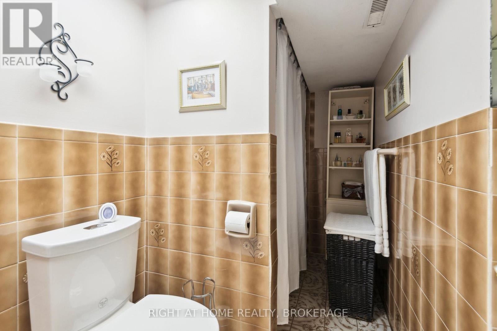 812 Gladstone Avenue, Toronto, Ontario  M6H 3J6 - Photo 44 - W12164543