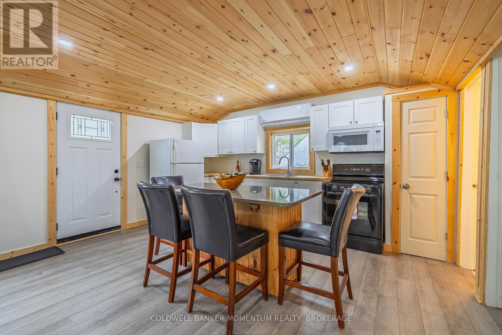 12221 Lakeshore Road, Wainfleet (Lakeshore), Ontario  L0S 1V0 - Photo 18 - X12164595