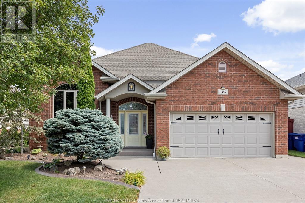MLS# 25012557: 1366 VENETIAN, Windsor, Canada