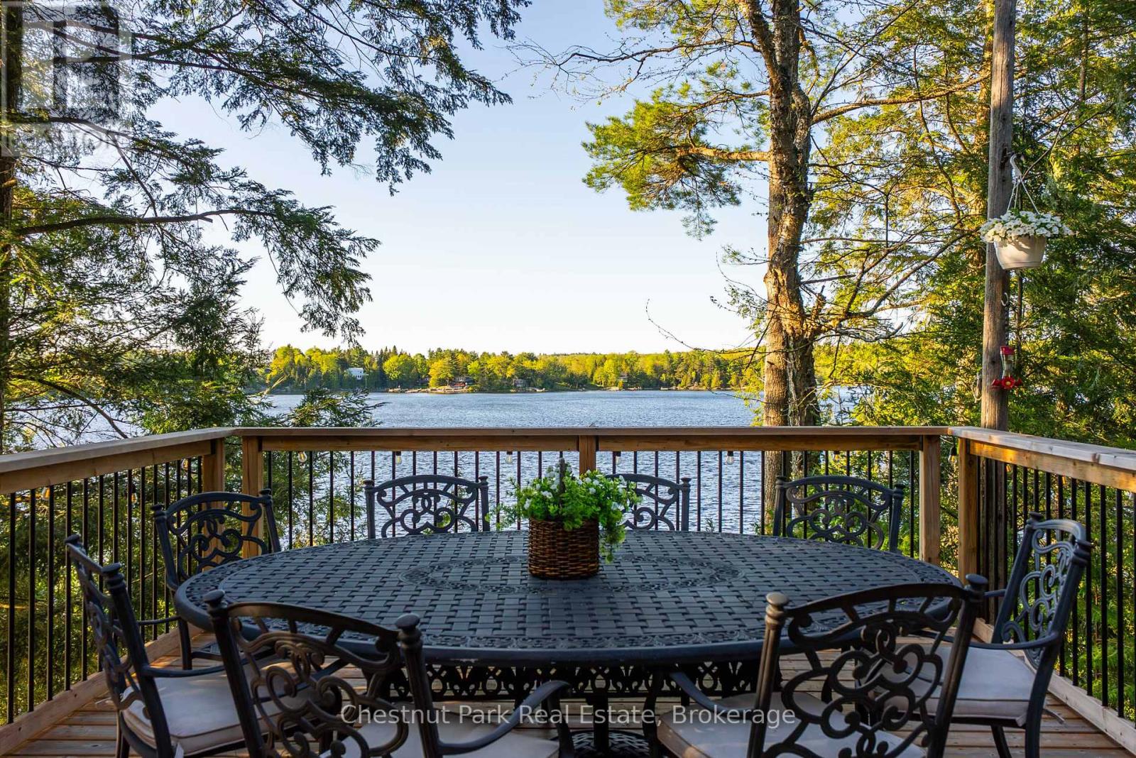 12 Hilltop Lane, Seguin, Ontario  P0C 1J0 - Photo 14 - X12164587