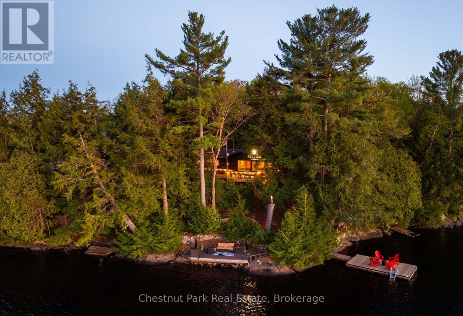 12 Hilltop Lane, Seguin, Ontario  P0C 1J0 - Photo 2 - X12164587