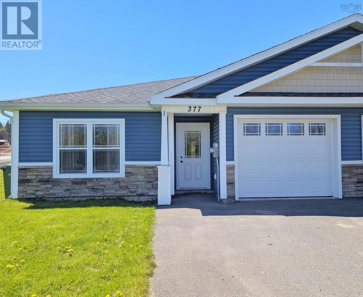 377 Oak Island Road, Avonport, Nova Scotia  B0P 1B0 - Photo 1 - 202504062