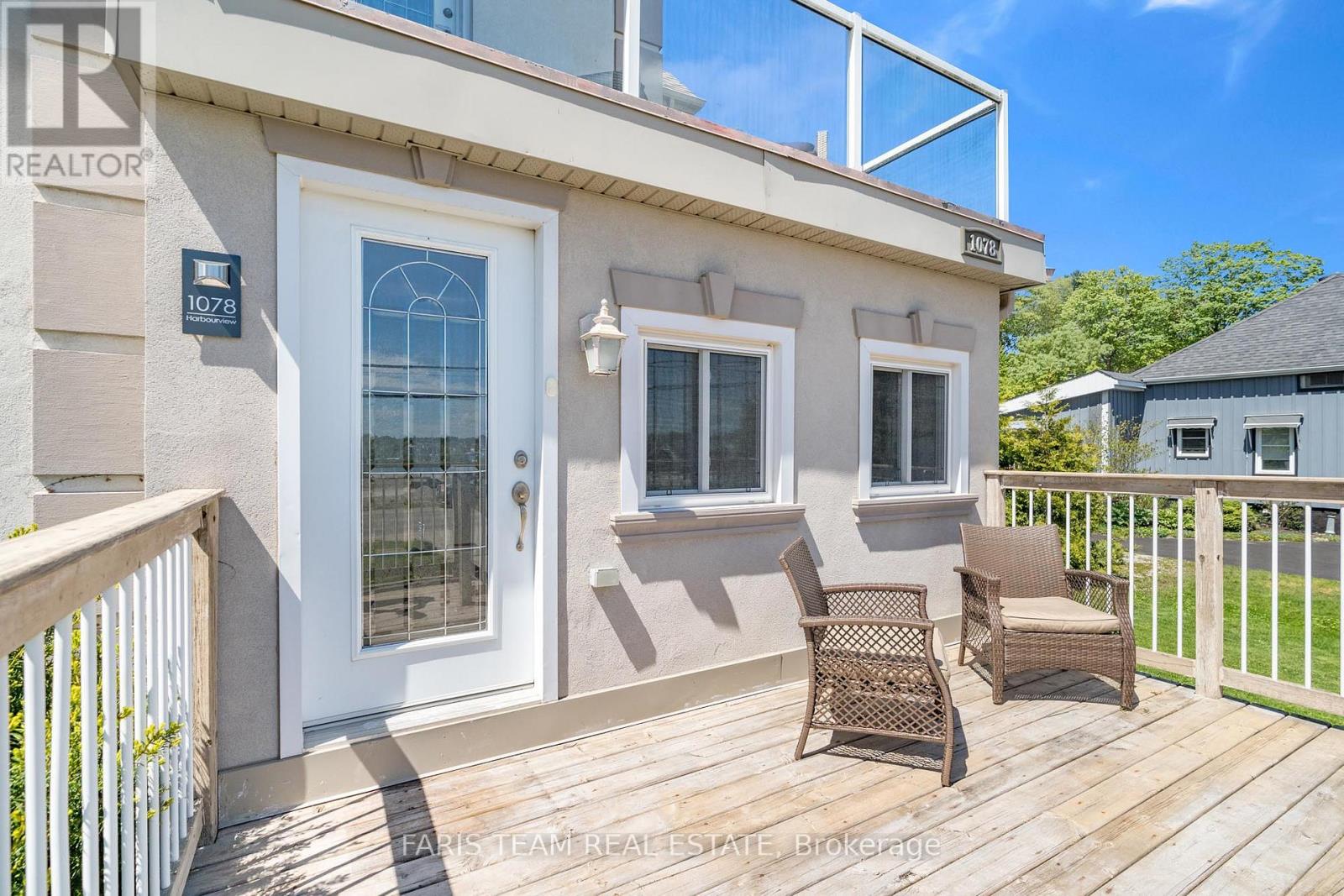 1078 Harbourview Drive, Midland, Ontario  L4R 5J4 - Photo 4 - S12164596