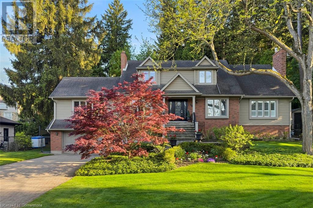 18 STONEGATE Drive, Hamilton, Ontario