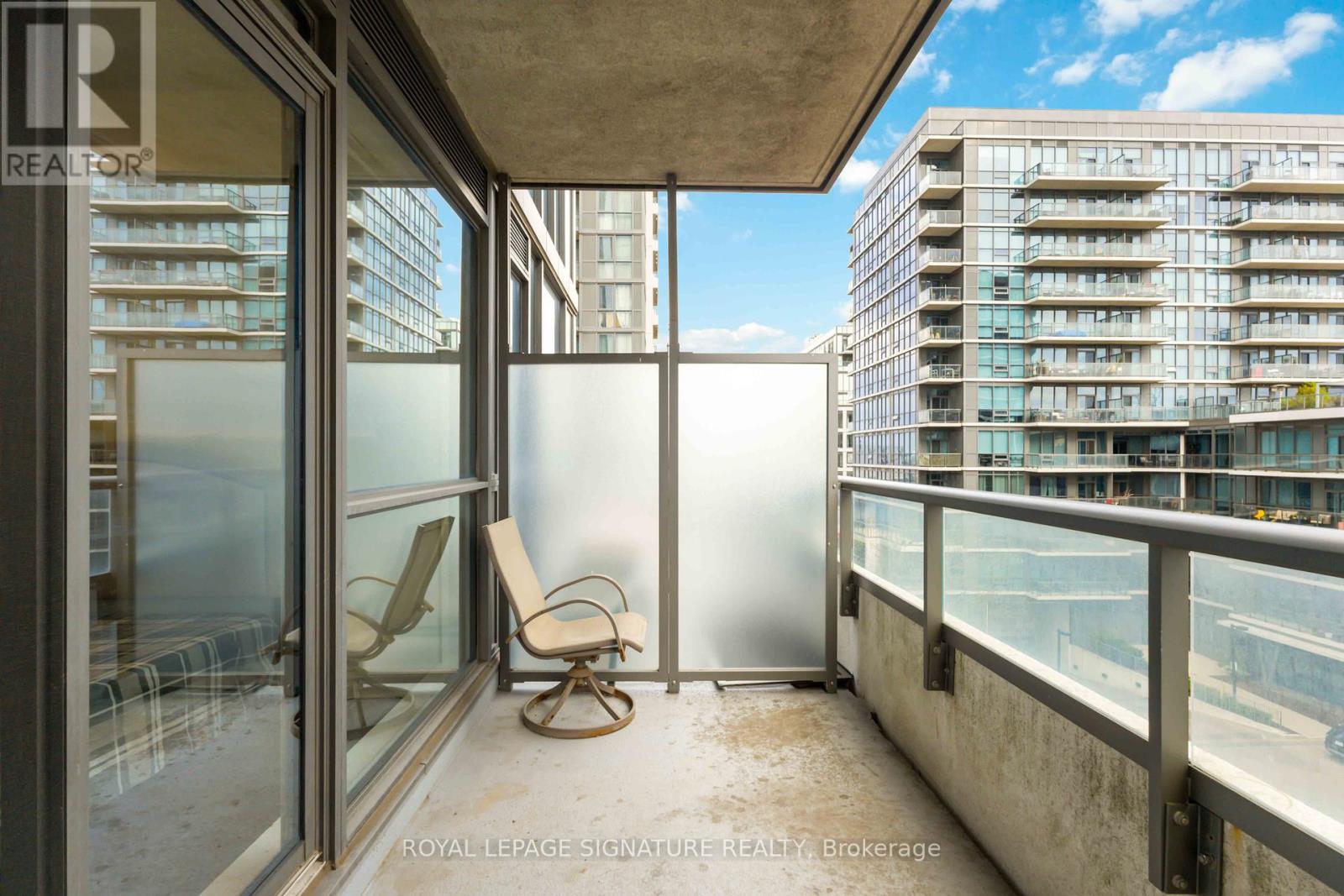 412 - 17 Zorra Street, Toronto, Ontario  M8Z 0C8 - Photo 15 - W12164582