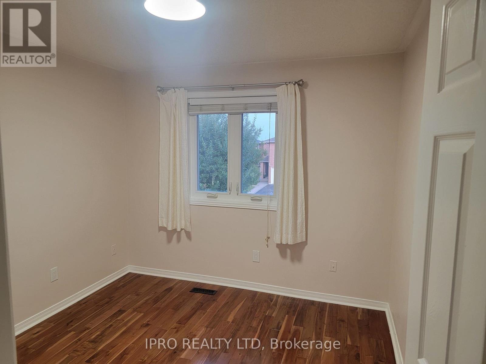 1133 Sherwood Mills Boulevard, Mississauga, Ontario  L5V 1S8 - Photo 4 - W12164602