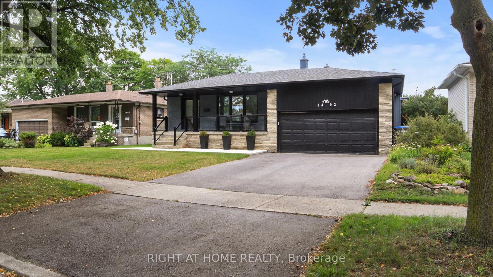 Property at 1492 AGNEW ROAD image 3
