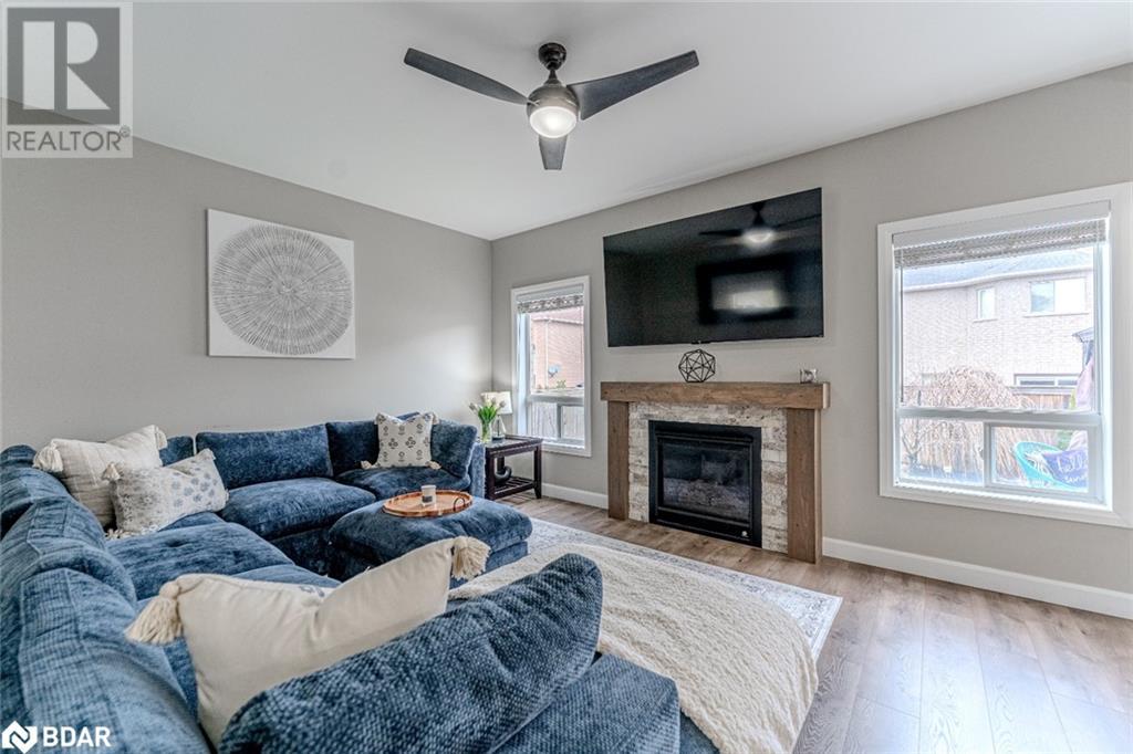 44 Tudor Crescent, Barrie, Ontario  L4M 0A8 - Photo 6 - 40732327