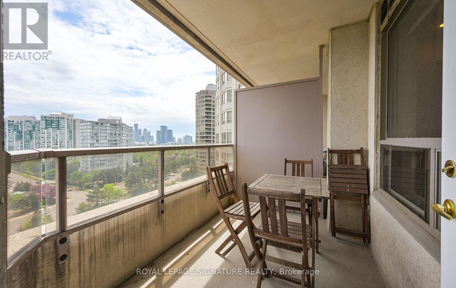 1126 - 25 Kingsbridge Garden Circle, Mississauga, Ontario  L5R 4B1 - Photo 40 - W12158466