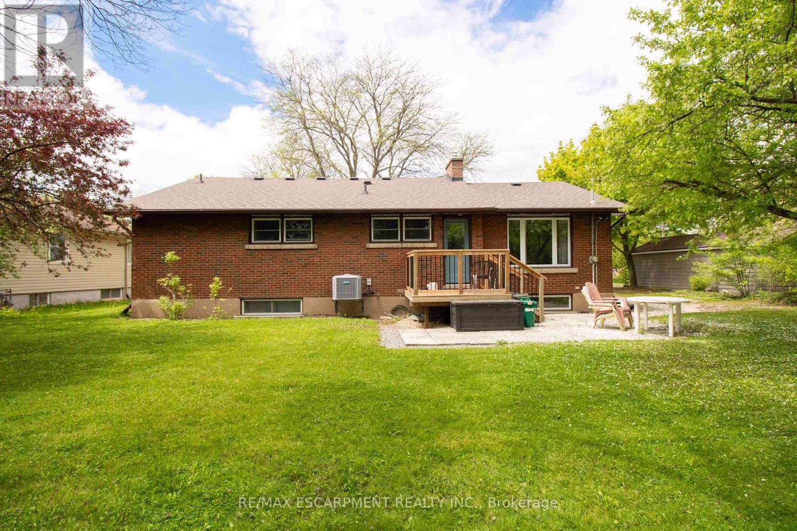 31 Masterson Avenue, St. Catharines, Ontario  L2T 3P2 - Photo 33 - X12140857