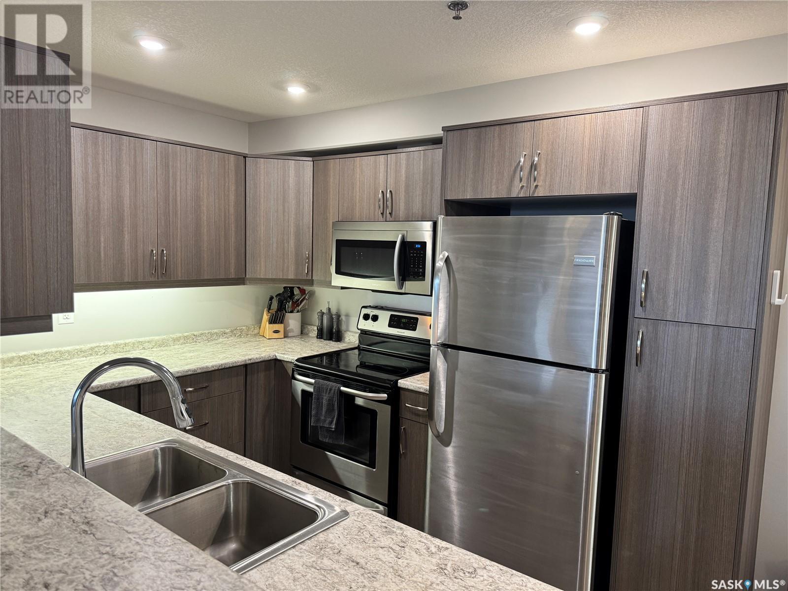221 915 Kristjanson Road, Saskatoon, Saskatchewan  S7S 0B1 - Photo 8 - SK006722