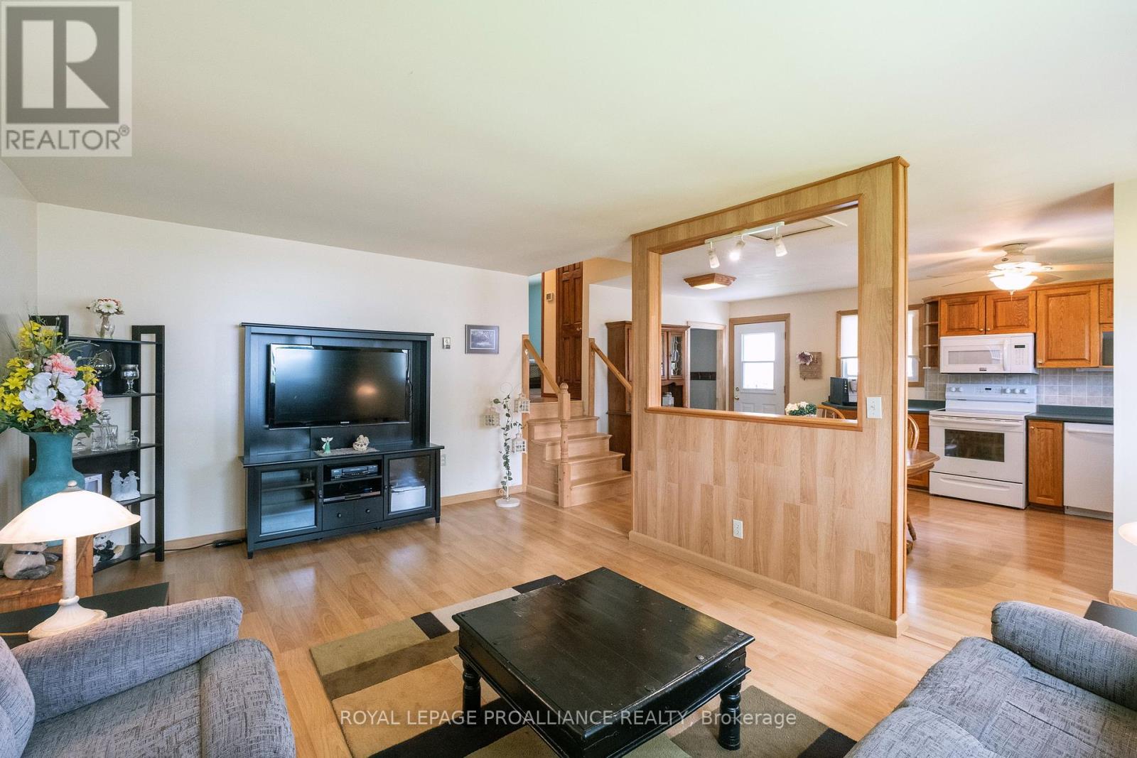 146 Albert Street, Belleville, Ontario  K8N 3N4 - Photo 16 - X12164621