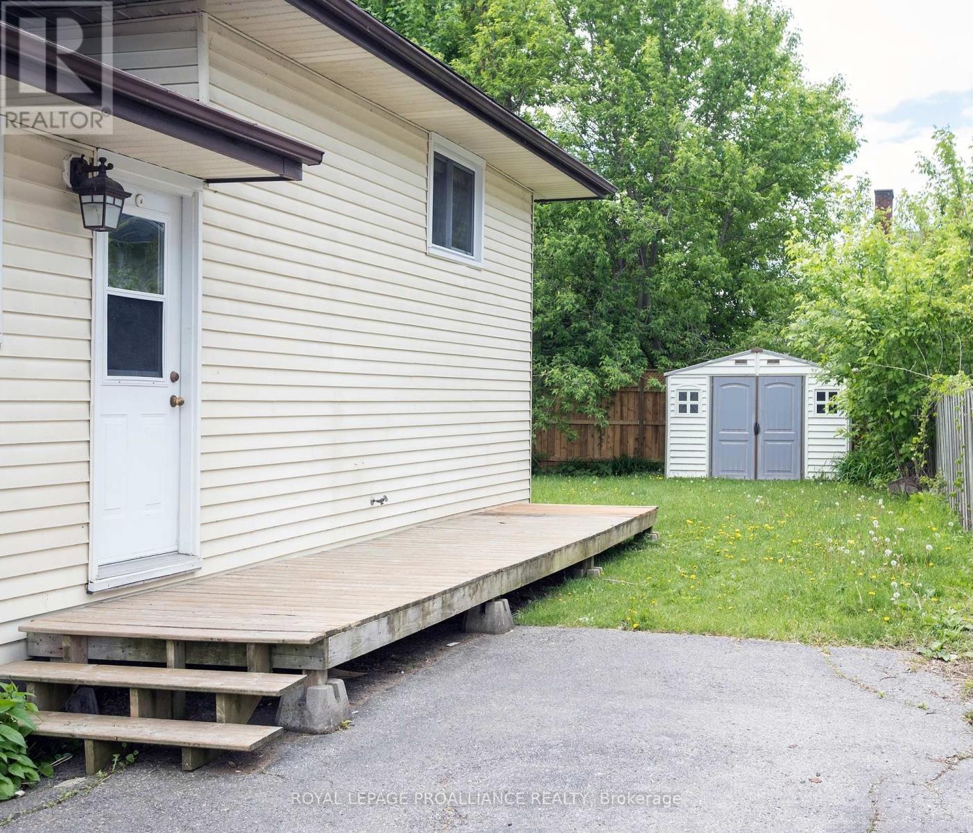 146 Albert Street, Belleville, Ontario  K8N 3N4 - Photo 30 - X12164621