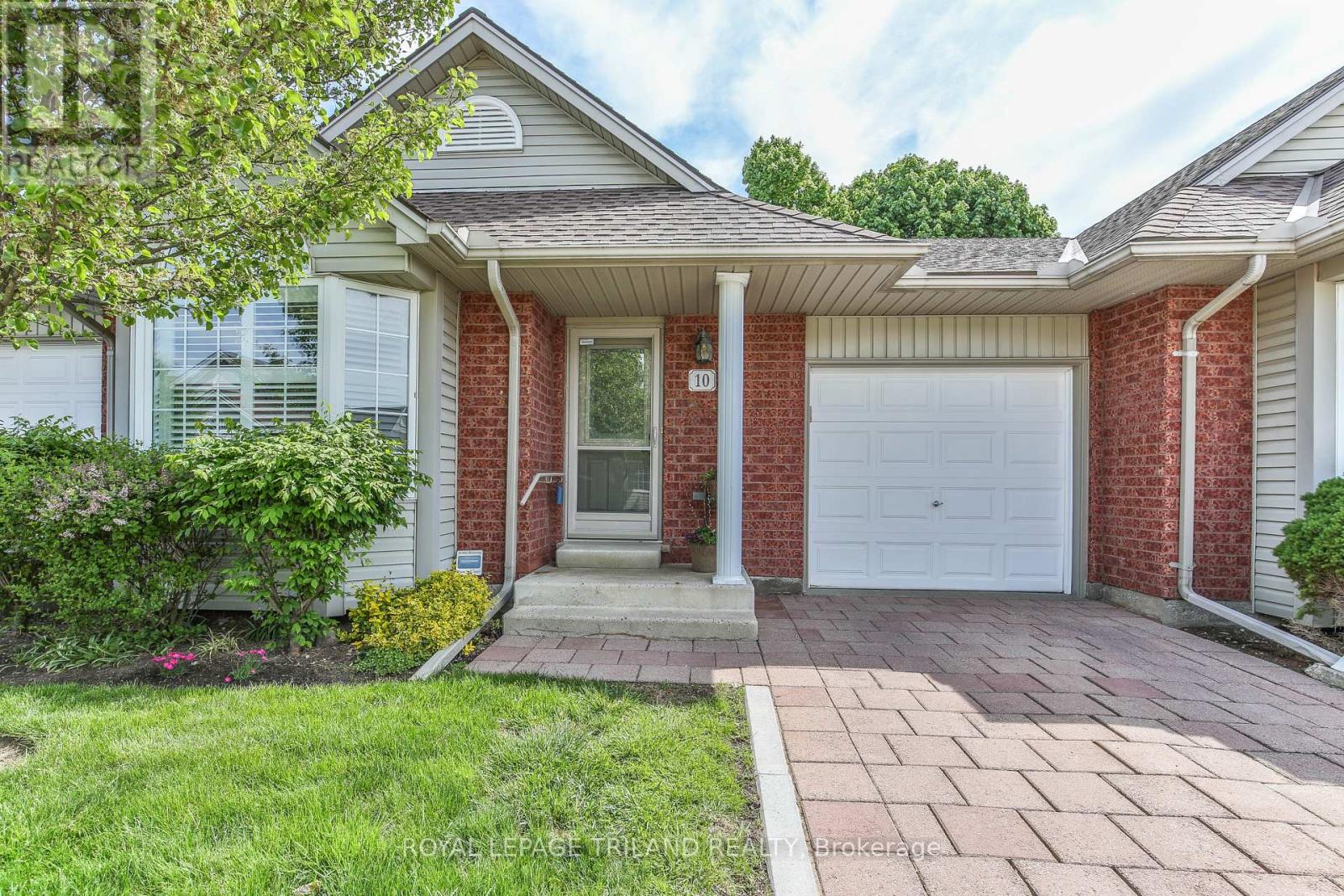 10 - 1555 Highbury Avenue N, London East, Ontario  N5Y 5R2 - Photo 1 - X12164677